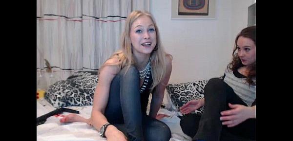  Girls4cock.com *** squirting on live webcam